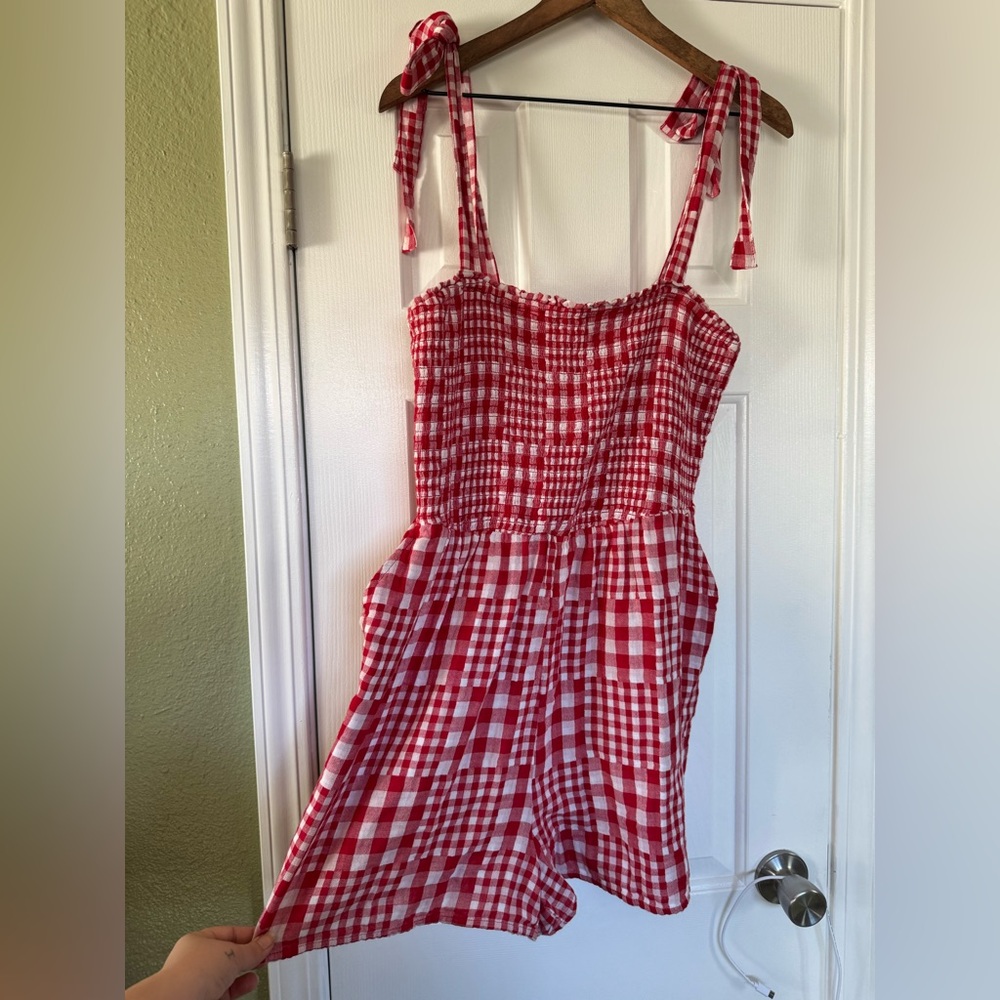 NWT Old Navy Red and White Gingham Romper size L